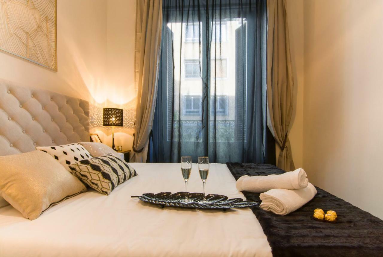 Sol Luxury Suites มาดริด ภายนอก รูปภาพ