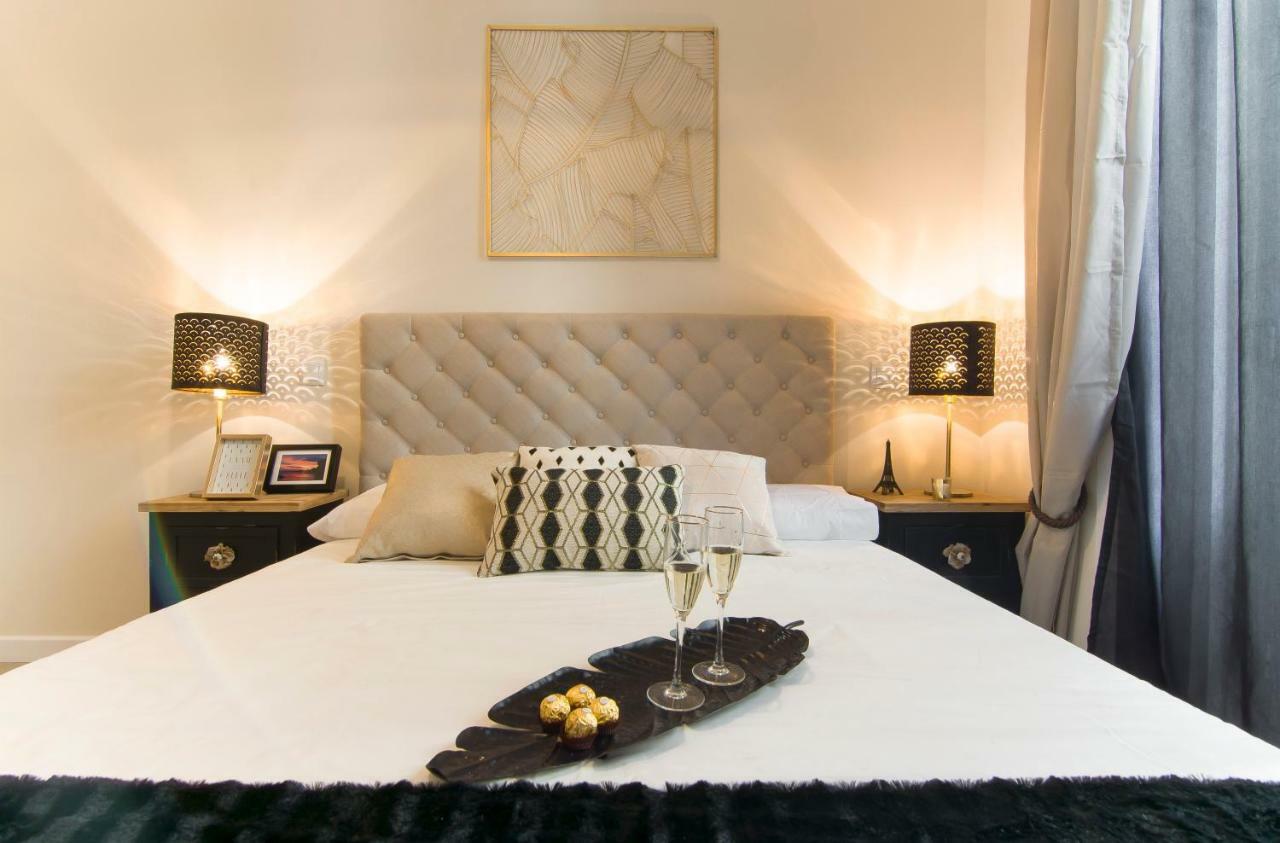 Sol Luxury Suites มาดริด ภายนอก รูปภาพ