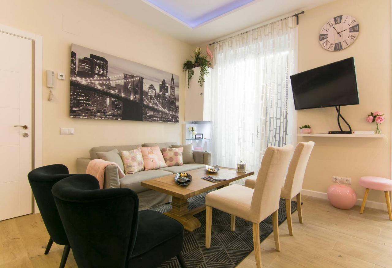 Sol Luxury Suites มาดริด ภายนอก รูปภาพ