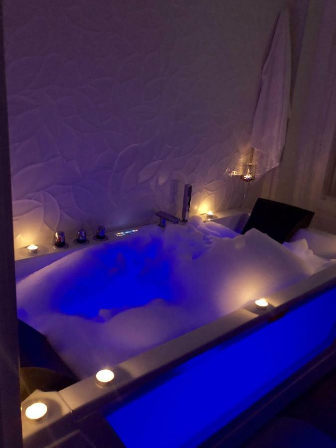 Sol Luxury Suites มาดริด ภายนอก รูปภาพ